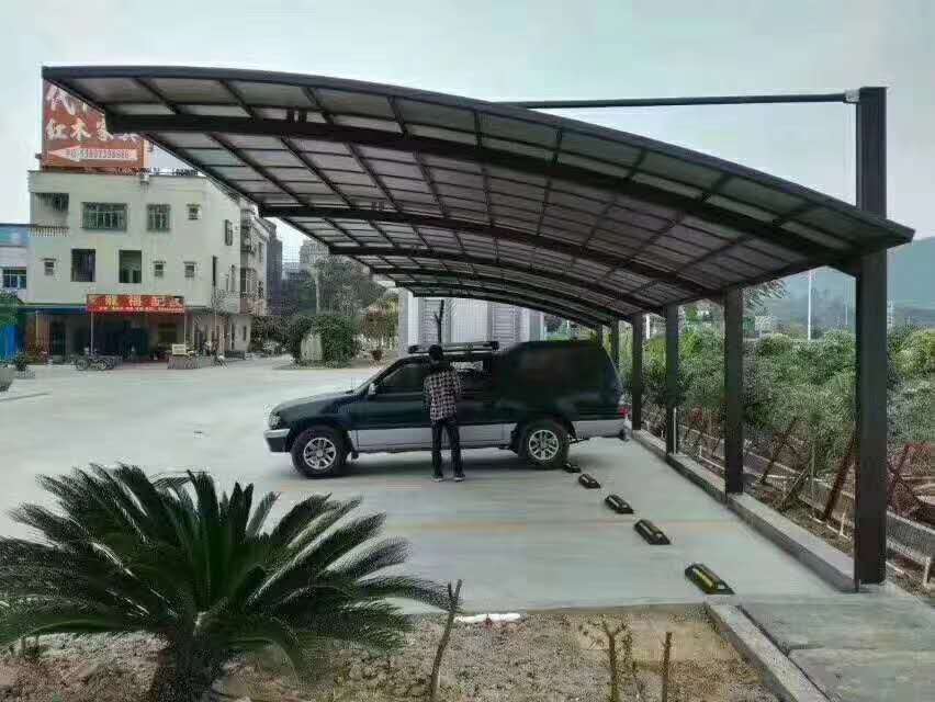 車(chē)棚正常維修才能安全使用！